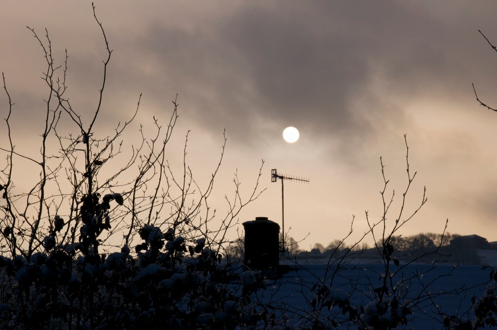 Look at that little ball of fire; even Yorkshire clouds can't quite blot it out.